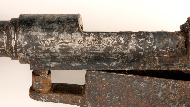 Excavators unearth cache of weapons used by Jaffa’s Arabs against the Brits