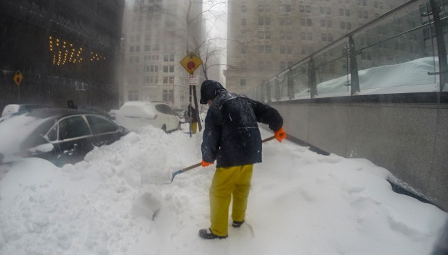 Council seeks steep fines for NYC chain stores that fail to
shovel snow