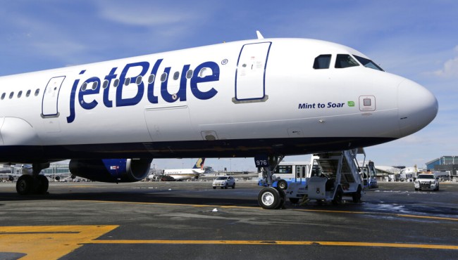 Bomb threat made to JetBlue flight to Newark; Person taken
into custody and plane cleared