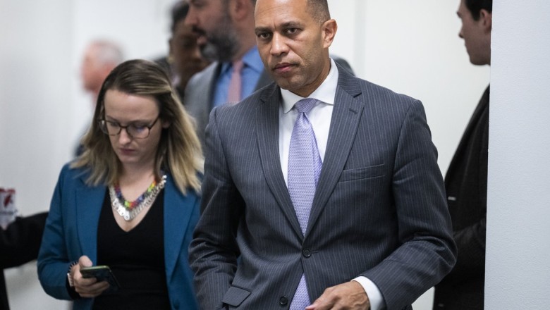 Brooklyn Rep. Hakeem Jeffries on midterms and working with
GOP ahead of House leadership vote